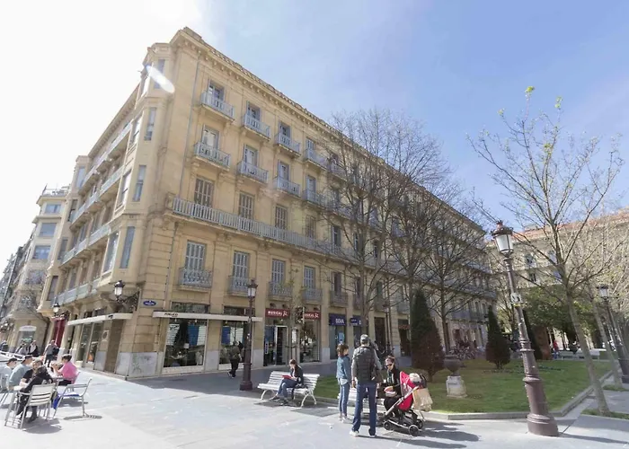 The Collection - Buen Pastor I سان سيباستيان